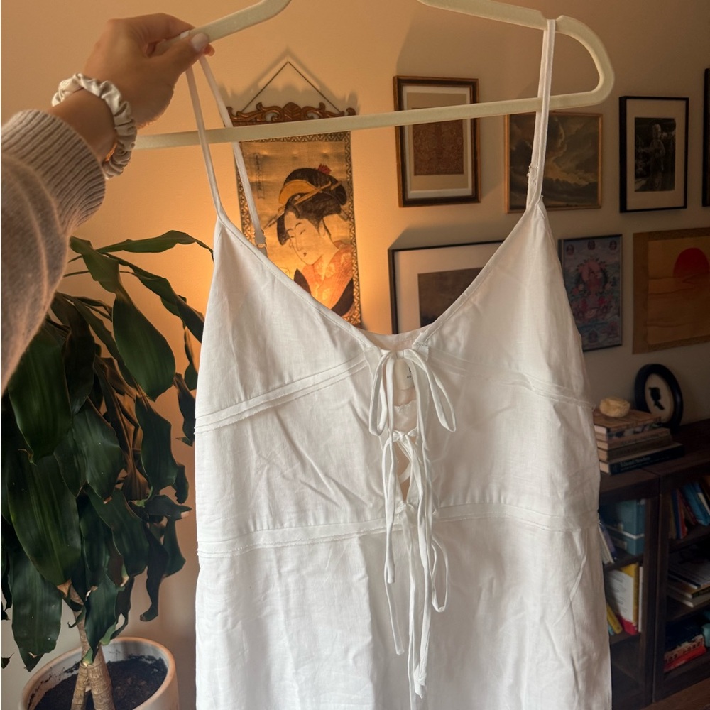 DISSH White Linen Lace-Up Cami Top